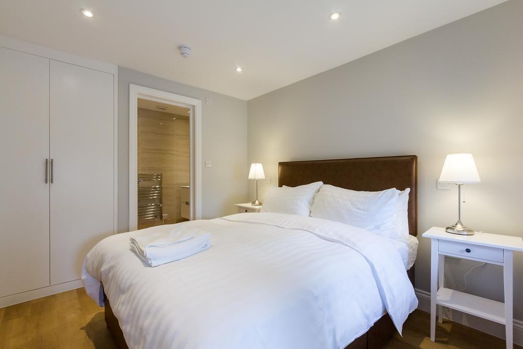The Lion Gate Mews 4* Kingston upon Thames (Greater London)